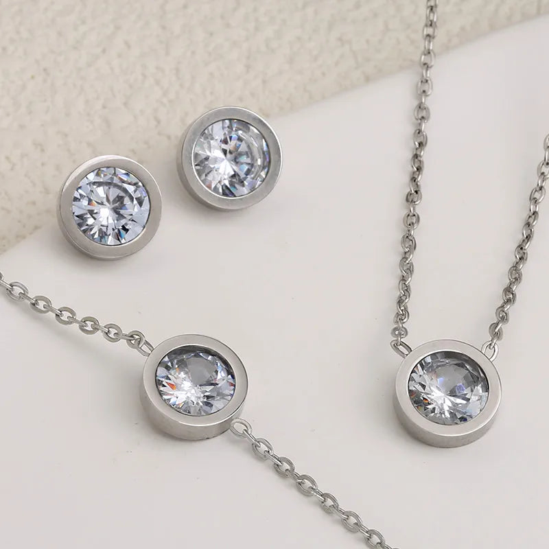 Cercle Necklace
