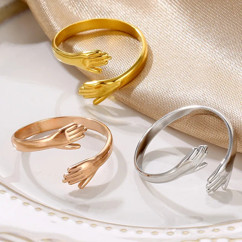 HUG RING