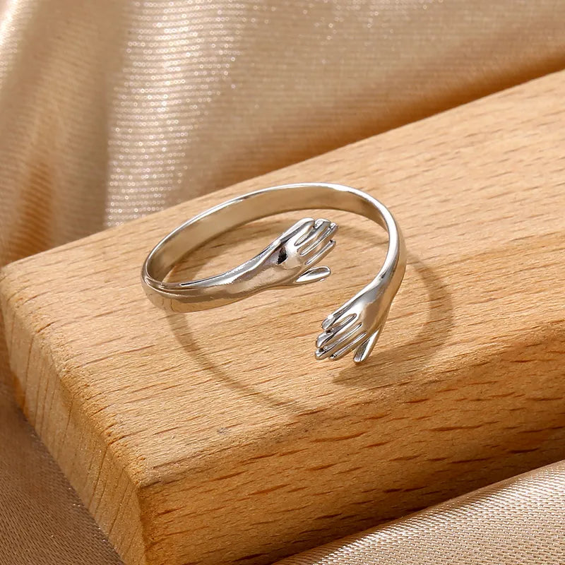 HUG RING