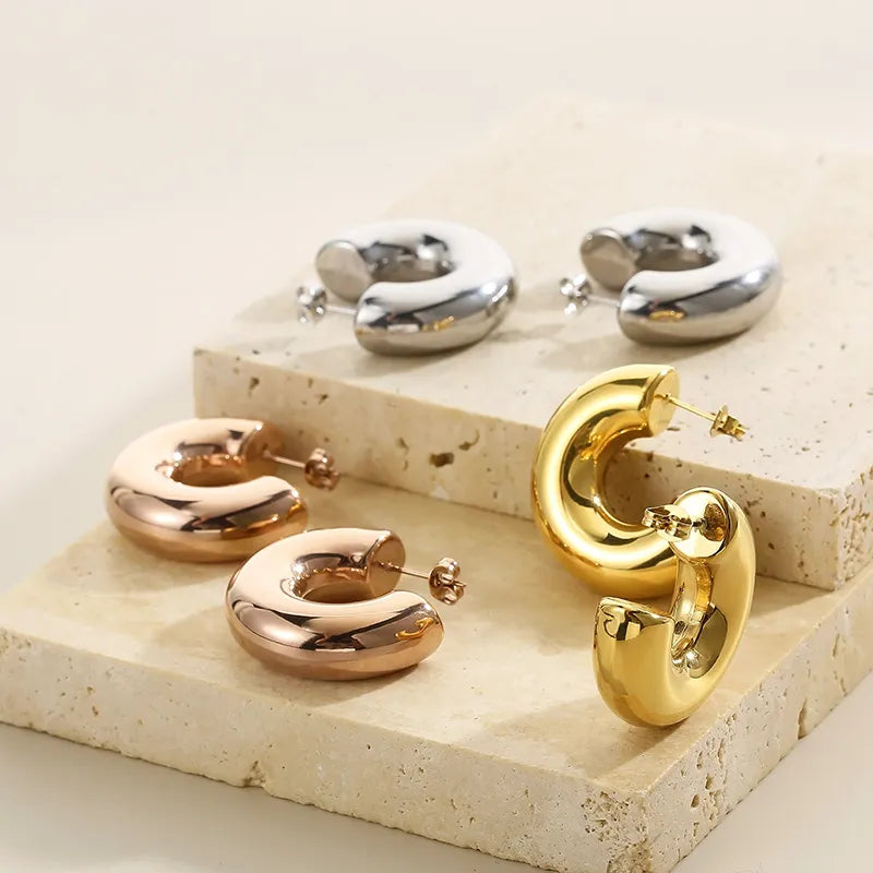 NOVOLI EARRINGS