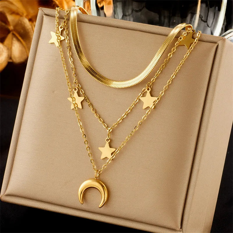 Moon Necklace – Waterproof 18K Gold Necklace by Atella