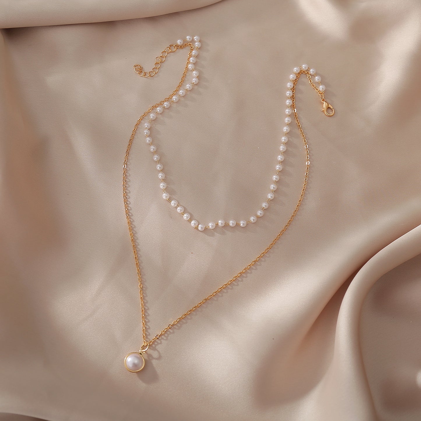 LOANO NECKLACE