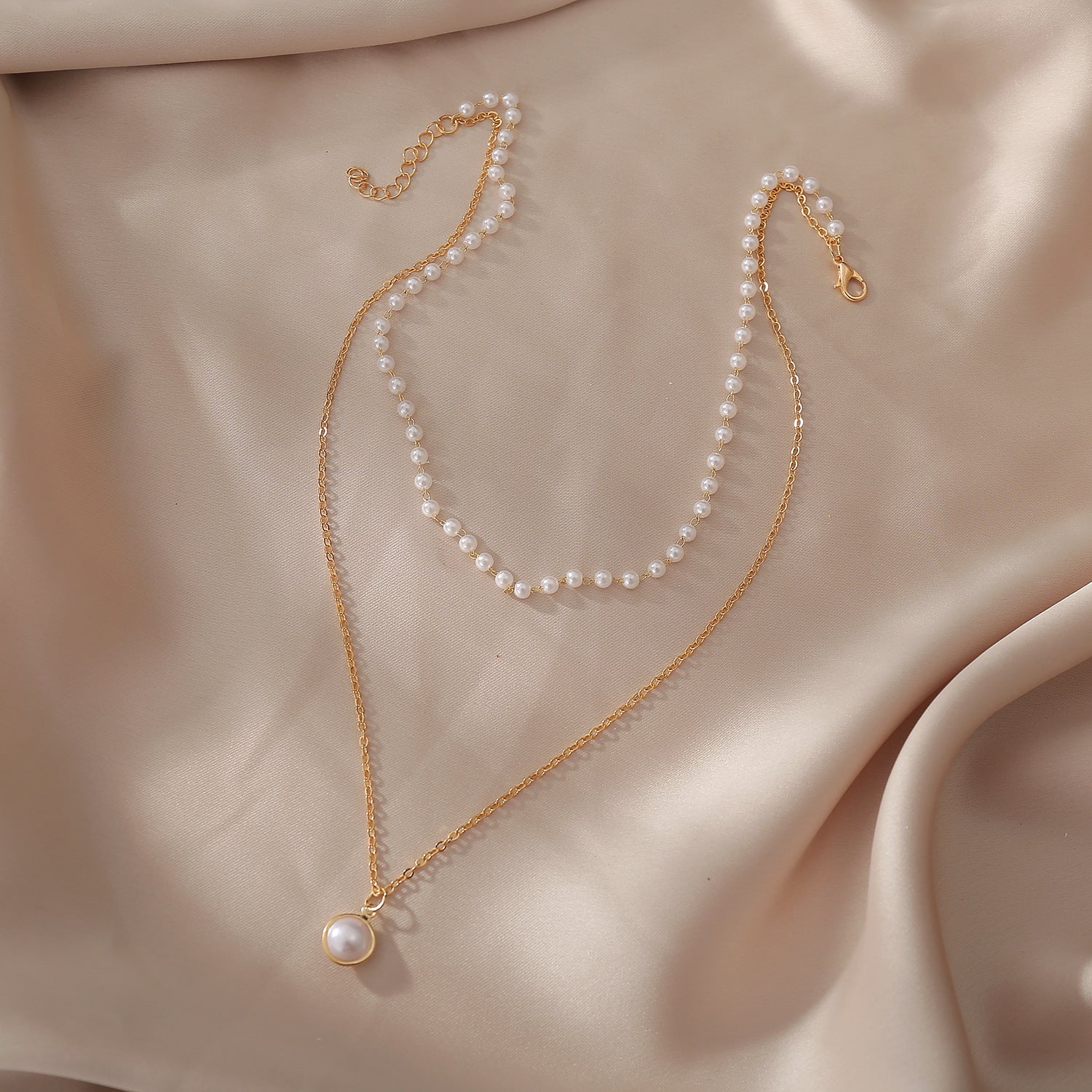 LOANO NECKLACE