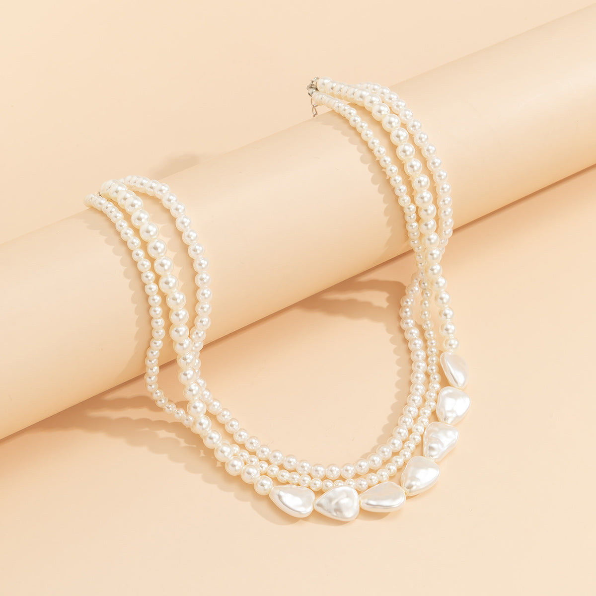 FOLOI NECKLACE