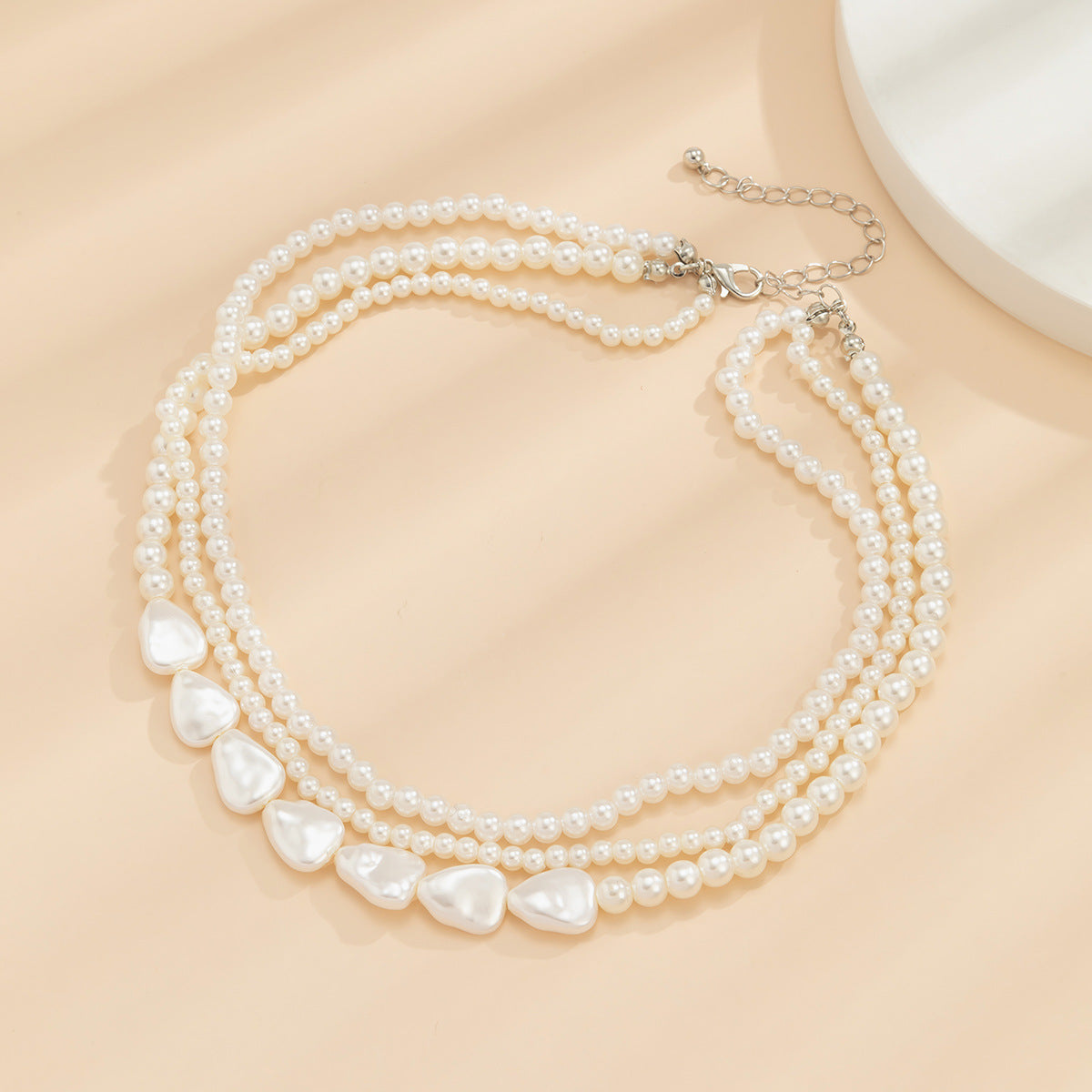 FOLOI NECKLACE