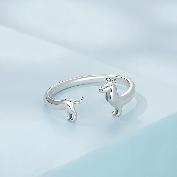 SAUSAGE DOG RING