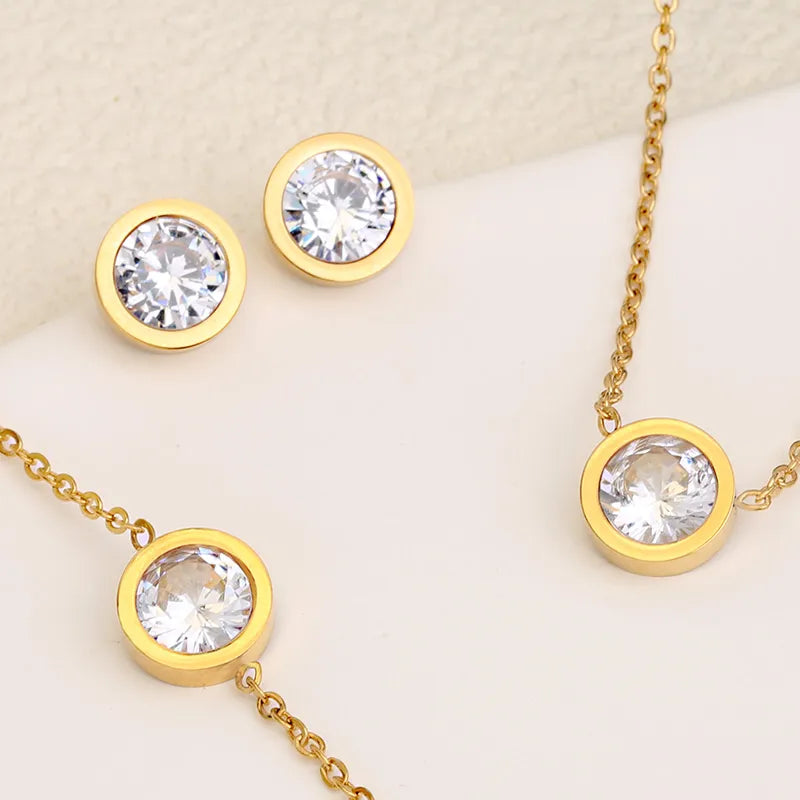 Cercle Necklace