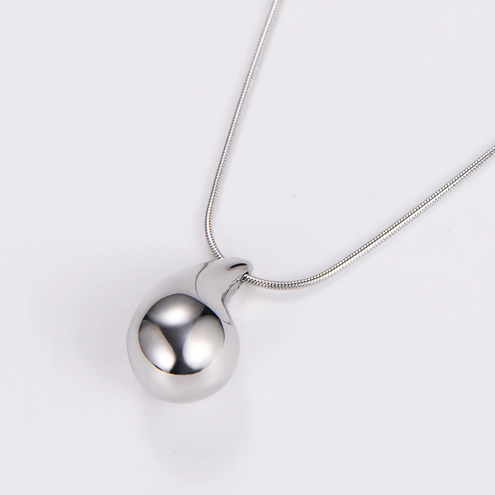 PICCIO NECKLACE