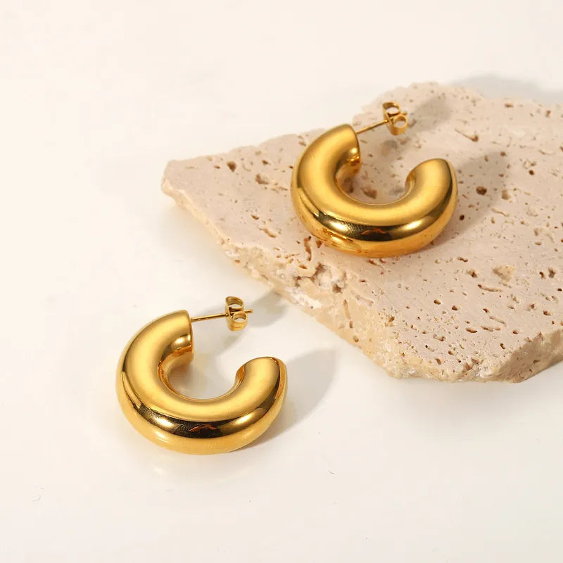 NOVOLI EARRINGS