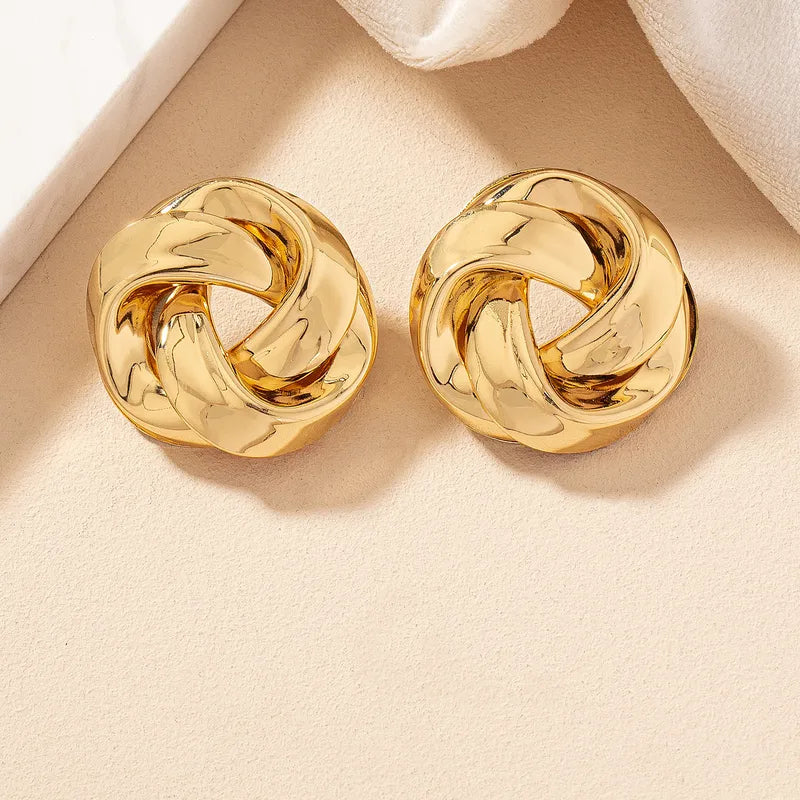 KNOT EARRINGS