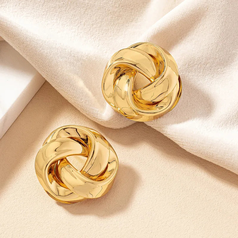 KNOT EARRINGS