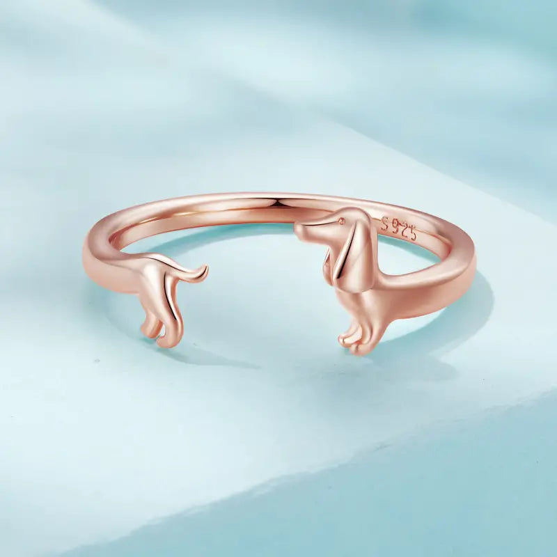 SAUSAGE DOG RING