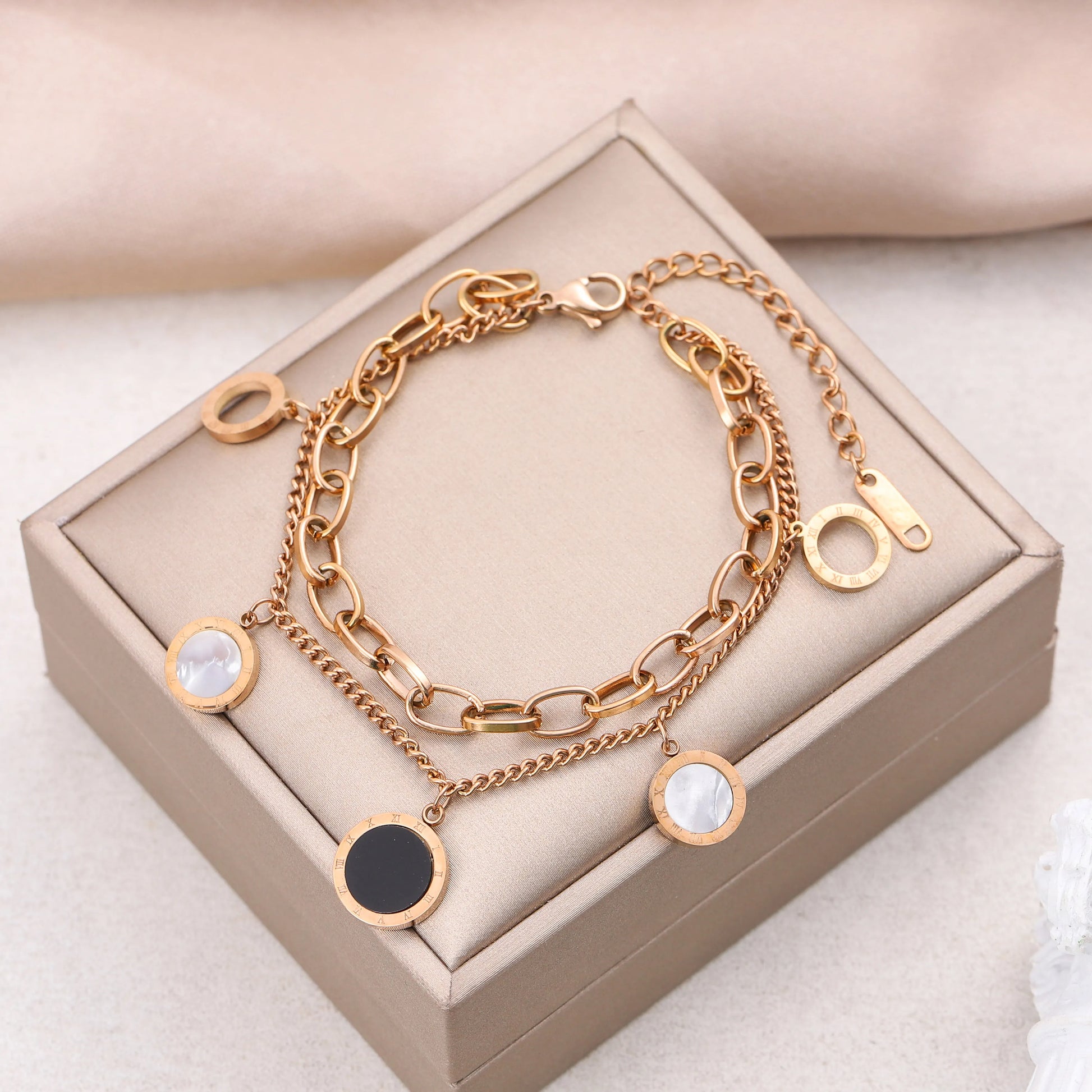 SEVGI BRACELET