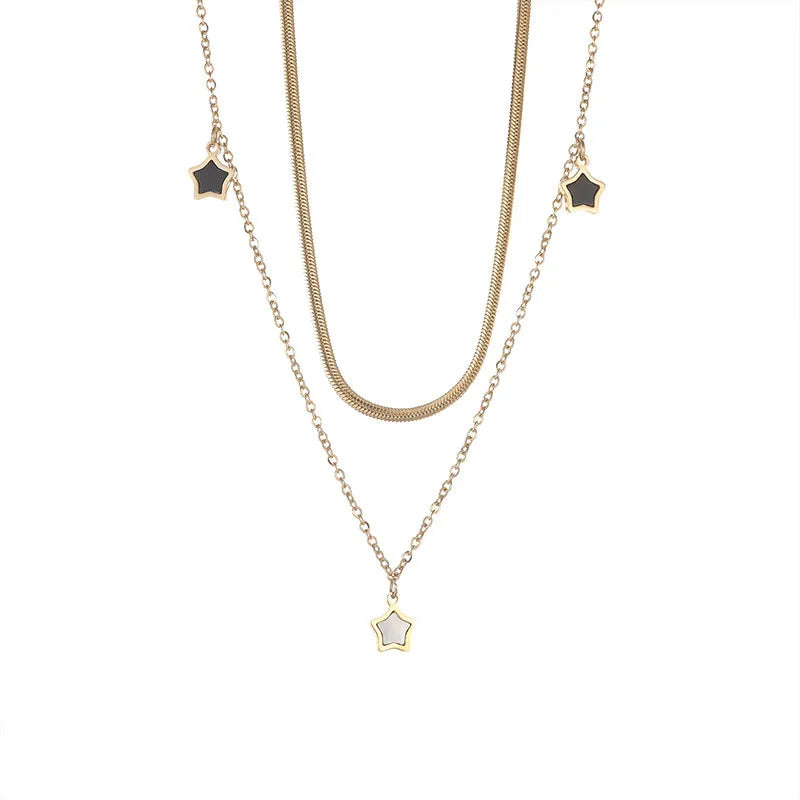 STAR NECKLACE