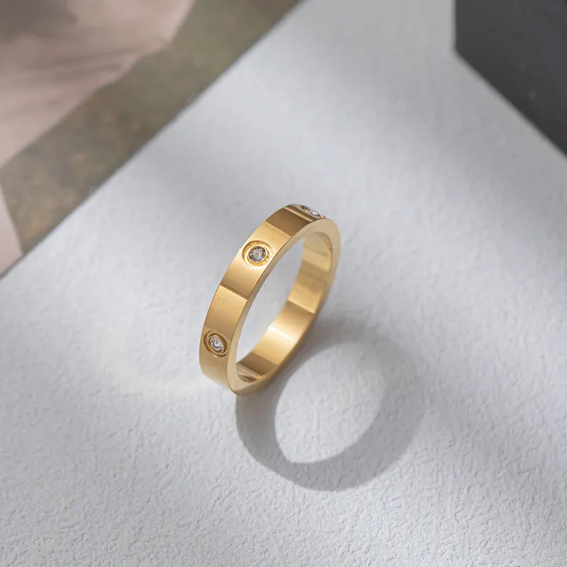 TAKA RING


