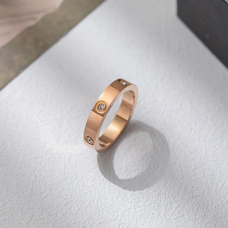 TAKA RING

