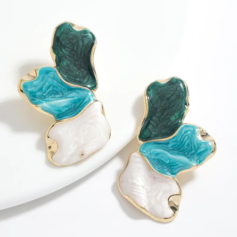 Ela Earrings – Waterproof 18K Gold Earring by Atella