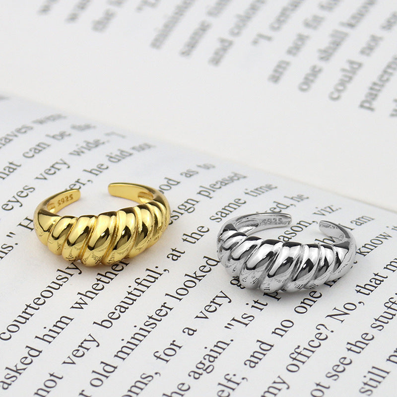 CROISSANT RING Nihao