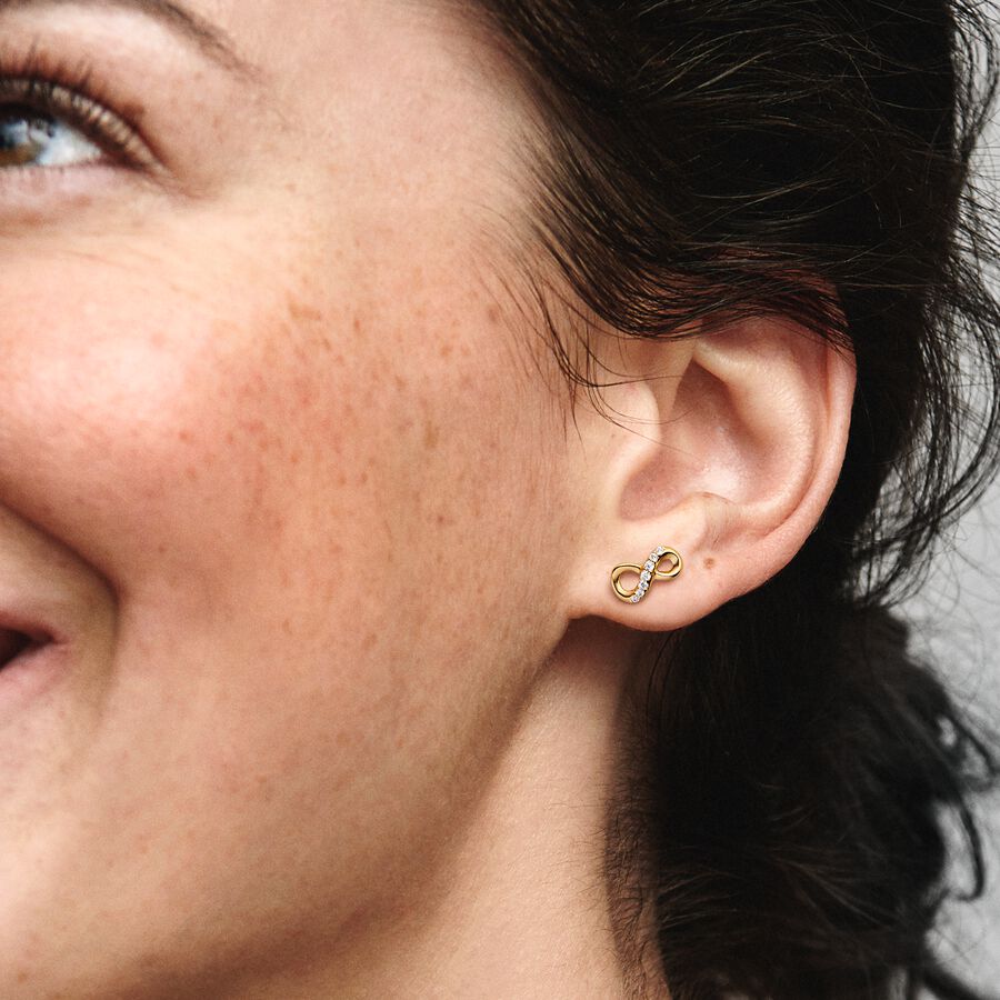 LAMBA EARRINGS