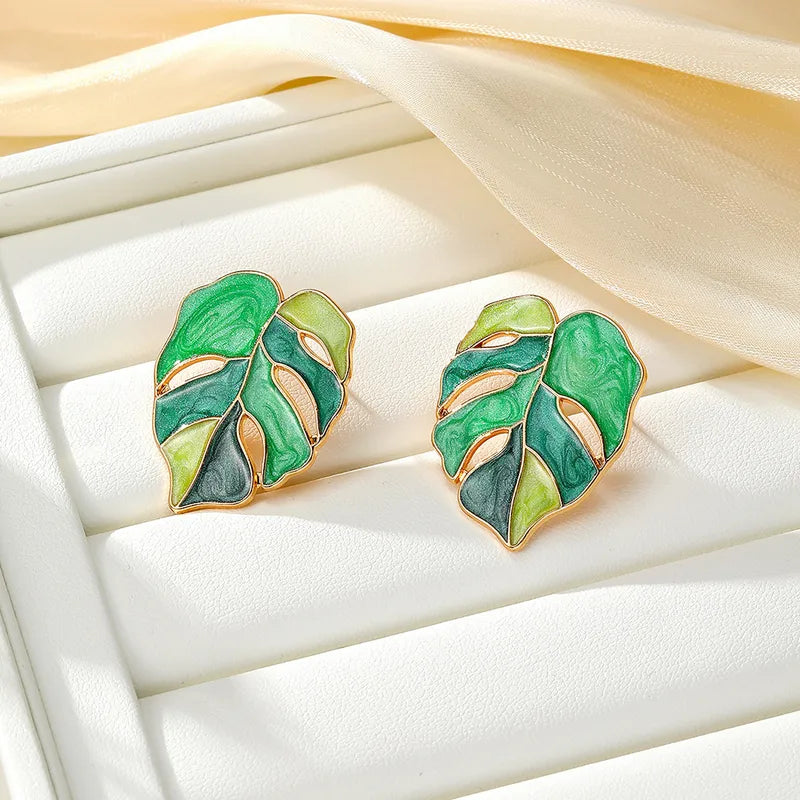 Leaf Earrings – Waterproof 18K Gold Earring by Atella